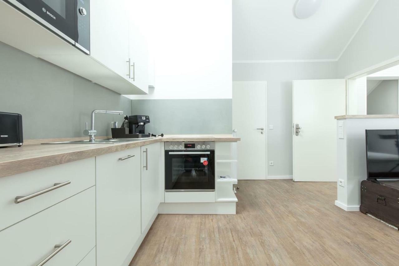 Appartement Amsterdam - Chillinghouse # 6, 3 Min. Vom Ice, Netflix, Garten Siegburg
